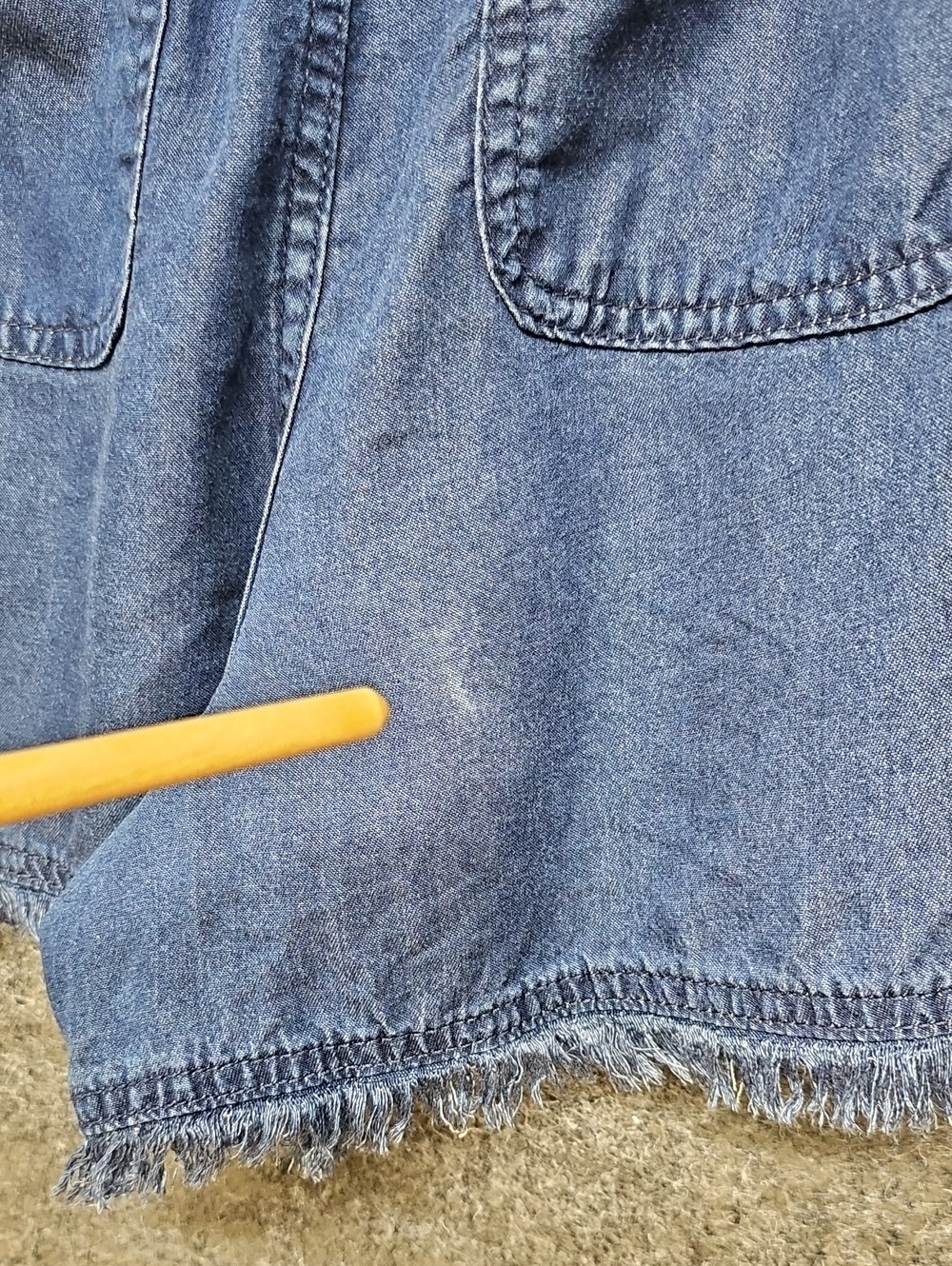 Time & Tru Lightweight Denim Shorts, Fray Hem, Drawstring, Dark Blue, Size S 4-6 - Picture 4 of 8